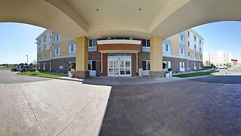Holiday Inn Express and Suites Williston by IHG