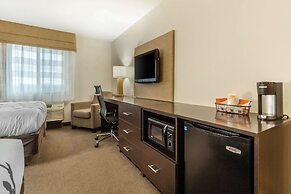 Sleep Inn & Suites Grand Forks Near Alerus Center