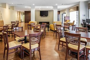 Sleep Inn & Suites Grand Forks Near Alerus Center