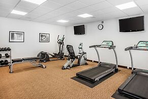 Sleep Inn & Suites Grand Forks Near Alerus Center