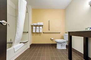 Sleep Inn & Suites Grand Forks Near Alerus Center