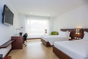 NH Bogotá Urban 93 Royal