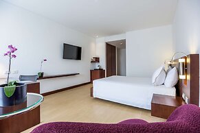 NH Bogotá Urban 93 Royal