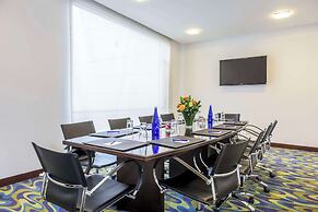 NH Bogotá Urban 93 Royal