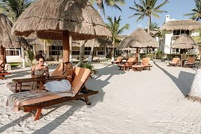 Hotel Puerto Holbox Beach Front