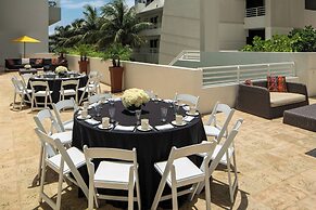 Royal Palm South Beach Miami, a Tribute Portfolio Resort