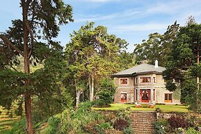 Jetwing Warwick Gardens, A Luxury Reserve