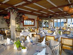 Rixos The Palm Hotel & Suites