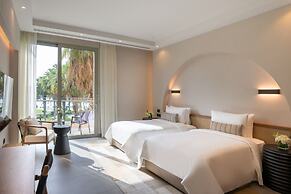 Rixos The Palm Hotel & Suites