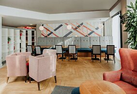 Ramada Encore by Wyndham Newcastle-Gateshead