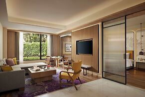 Vivanta Thane LBS Road