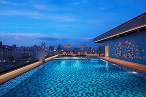 Vivanta Thane LBS Road