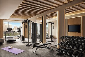 Vivanta Thane LBS Road