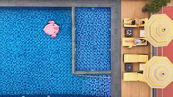 Vivanta Thane LBS Road