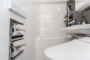 Rembrandt Style Yokohama Kannai