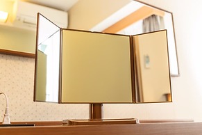 Rembrandt Style Yokohama Kannai