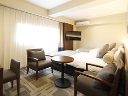 Rembrandt Style Yokohama Kannai