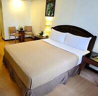 Fersal Hotel Neptune Makati