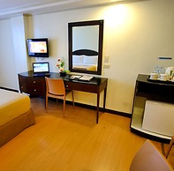 Fersal Hotel Neptune Makati