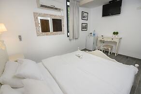 Shirat Hayam - Boutique Hotel