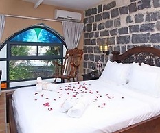 Shirat Hayam - Boutique Hotel