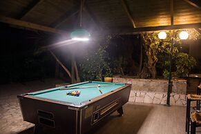 Lazaros Hotel Resort