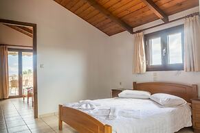 Lazaros Hotel Resort