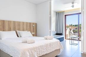 Lazaros Hotel Resort