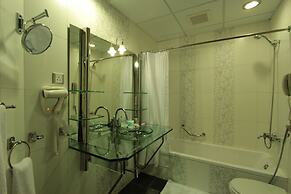 Awaliv Hotel