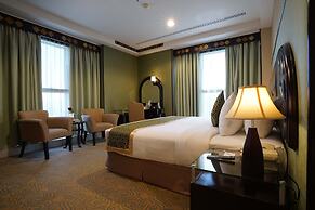 Awaliv Hotel