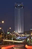 Awaliv Hotel