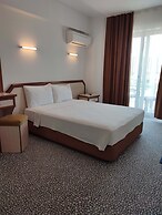 Çesme Sirin Villa Otel