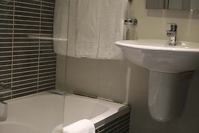 Pebbles Boutique Aparthotel