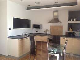 Pebbles Boutique Aparthotel