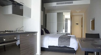 Pebbles Boutique Aparthotel