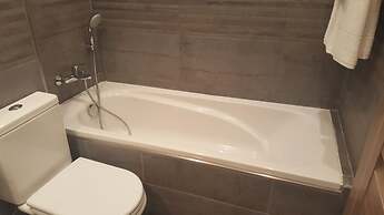 Pebbles Boutique Aparthotel