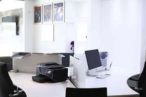 Pebbles Boutique Aparthotel