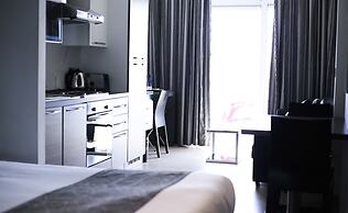 Pebbles Boutique Aparthotel