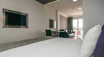 Pebbles Boutique Aparthotel