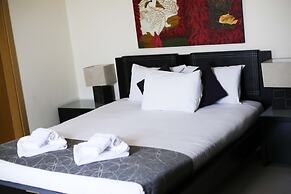 Pebbles Boutique Aparthotel