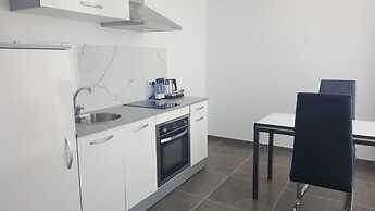 Pebbles Boutique Aparthotel