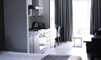 Pebbles Boutique Aparthotel