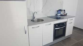 Pebbles Boutique Aparthotel