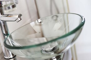 Pebbles Boutique Aparthotel