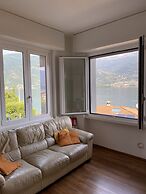 Sosta Sul Lago