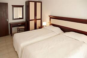 Ofir Apartment Hotel