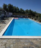 Panorama Fanari Studios & Apartments