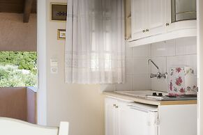 Panorama Fanari Studios & Apartments