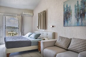 Panorama Fanari Studios & Apartments