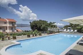 Panorama Fanari Studios & Apartments